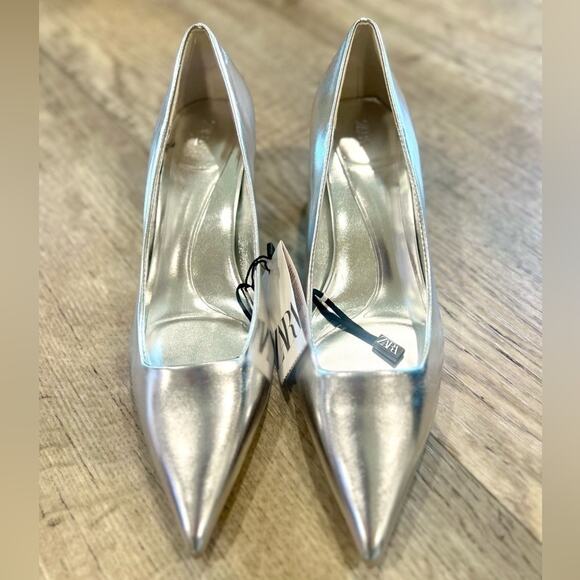 ZARA Metallic Pointed Toe Heels NWT | Silver Pumps | Size 7.5 - Picture 12 of 16